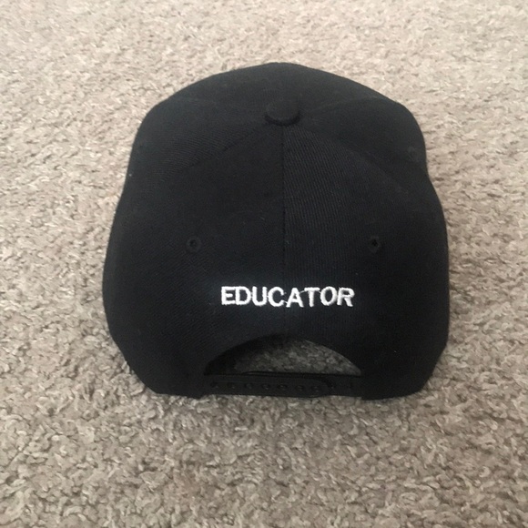 Baseball cap - Picture 2 of 2